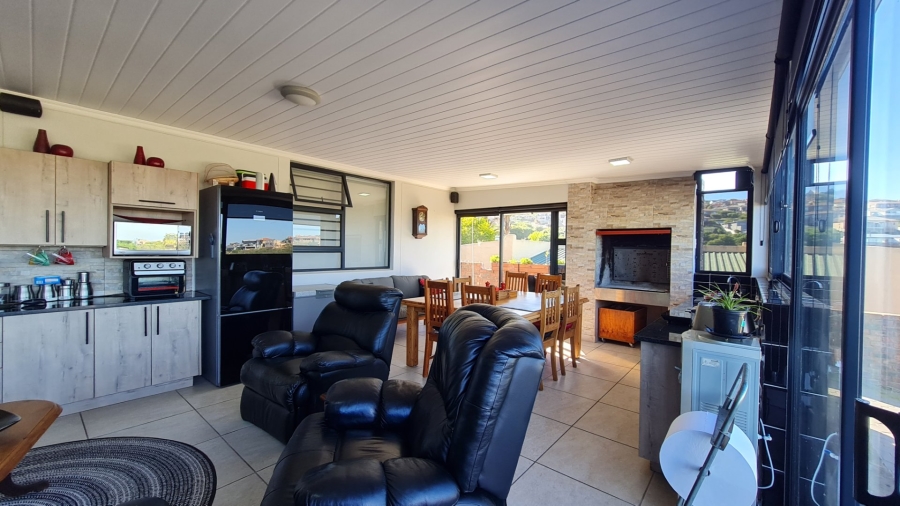 3 Bedroom Property for Sale in Dana Bay Western Cape